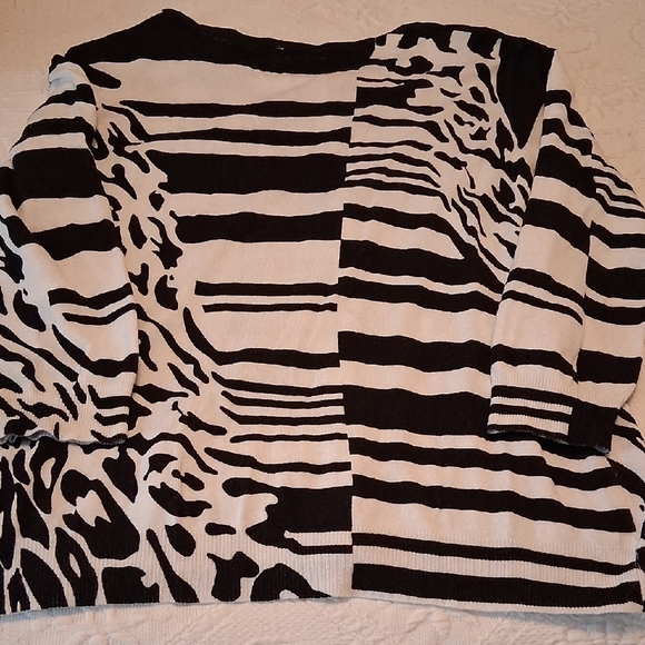 Joseph A. Black and White Animal Print Top/Sweater - Picture 10 of 10